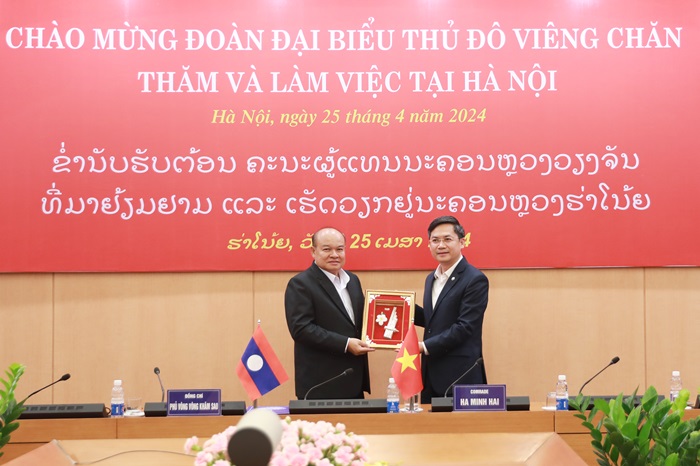 Hà Nội chia sẻ kinh nghiệm trong quản lý cơ sở kinh doanh dịch vụ giải trí, phát triển du lịch với Thủ đô Viêng Chăn, Lào-11