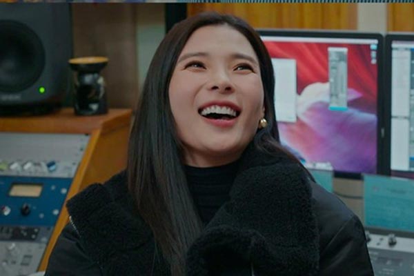 Ngoài đời là vợ chồng, Thu Quế - Phạm Cường đối đầu trong Trạm cứu hộ trái tim-4