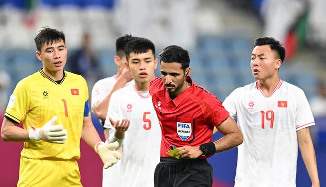 2 thẻ đỏ, 2 quả phạt đền: U23 Việt Nam vỡ mộng dự Olympic vì lỗi cá nhân-1