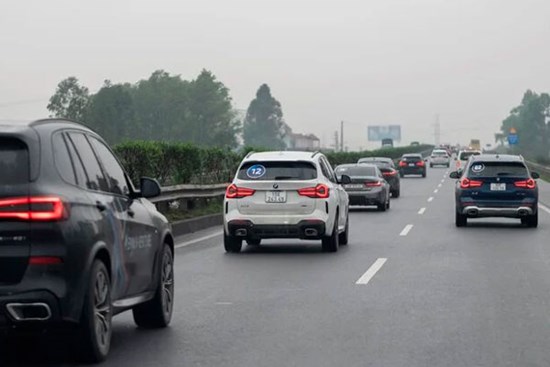 5 mẹo giúp lái xe tiết kiệm nhiên liệu khi đi chơi lễ 30/4-1/5