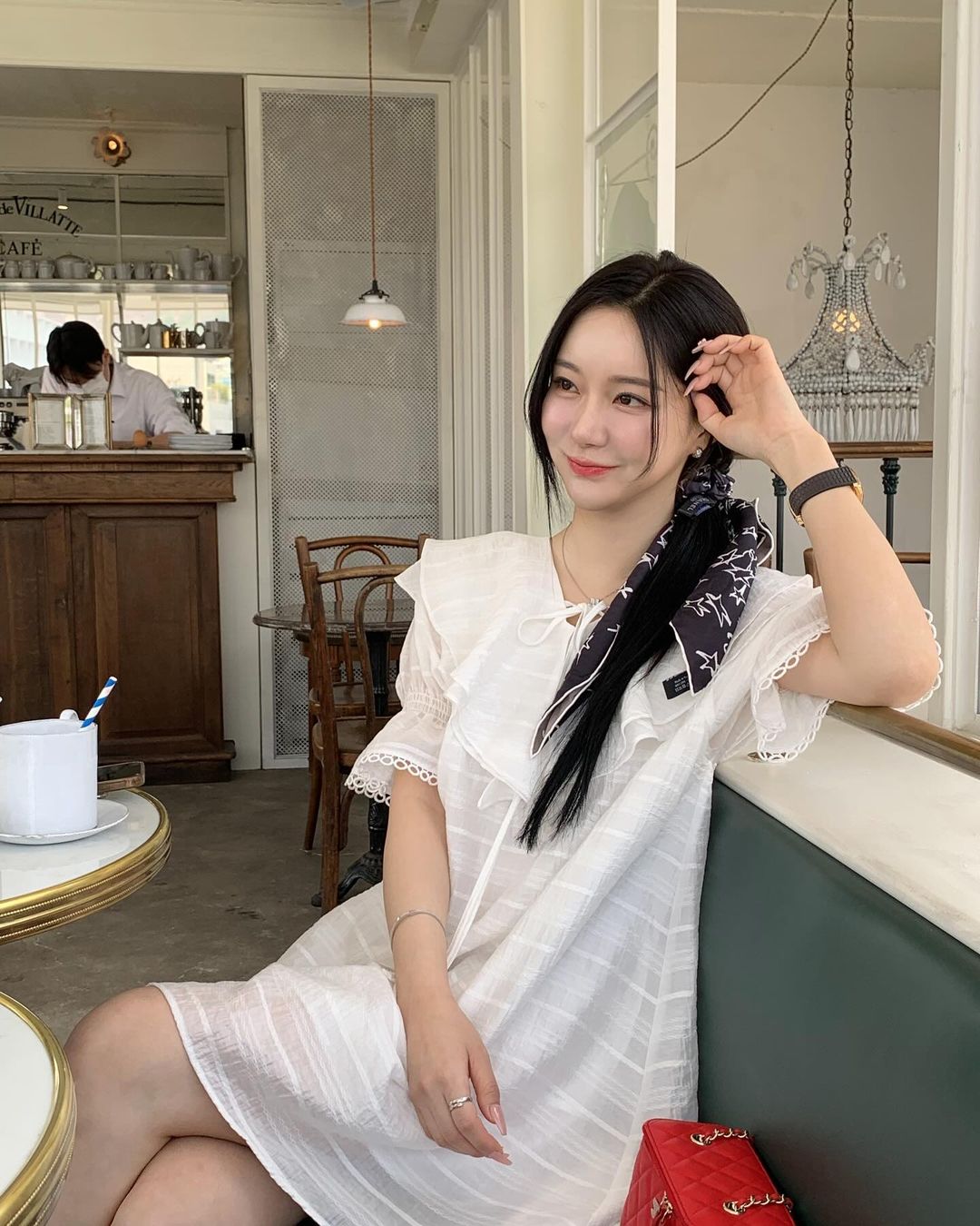 5 món phụ kiện làm điệu cho mái tóc khi đi du lịch-3