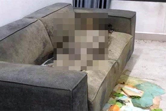 Thi thể khô trên sofa ở Hà Nội: Nạn nhân chết hơn 1 năm