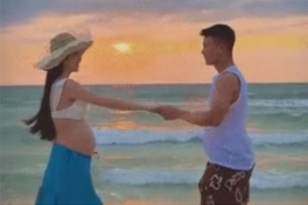 2 bộ ảnh bầu hot nhất làng bóng đá: Văn Hậu - Hải My chụp 4 concept, Quang Hải - Chu Thanh Huyền tự nhiên nhưng có gì sai sai-10