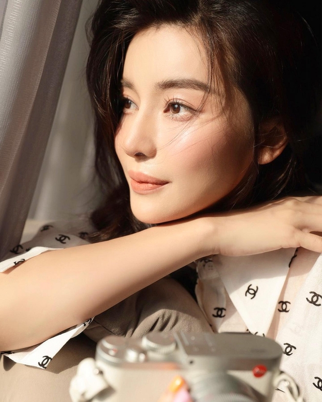 Sao nữ Vbiz hối hận vì không tha thứ cho bạn trai ngoại tình, còn ganh tỵ với tình mới-3