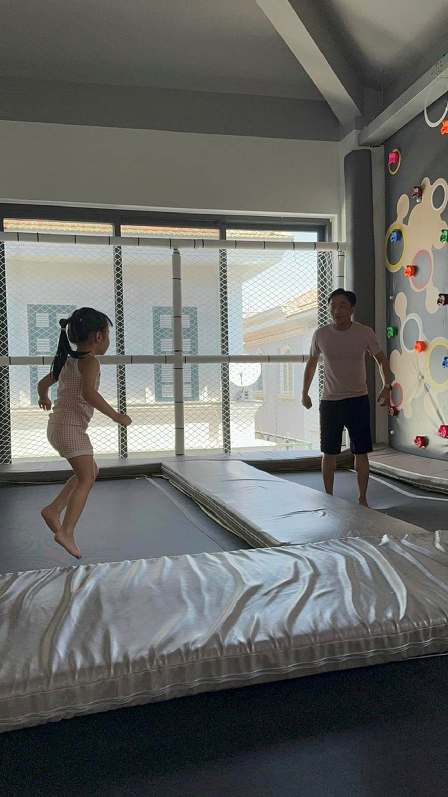 Cường Đô La tiết lộ kế hoạch nghỉ lễ nghe mà bật cười, nhắc đến bà xã Đàm Thu Trang liền biết ngay ai là nóc nhà-4