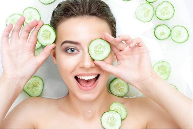 Cách chữa da cháy nắng sau khi tắm biển ngày hè-3