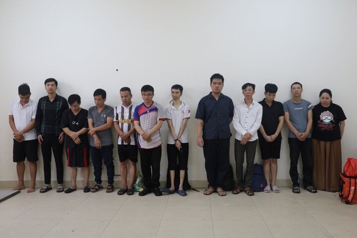 Bắt người đàn ông điều hành trang web khiêu dâm hàng triệu thành viên-2