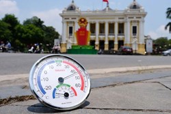 Kỹ năng cấp cứu say nắng ai cũng nên biết