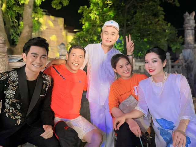 Bất ngờ với hình ảnh mới nhất của Vua hài đất Bắc tuổi xế chiều-1