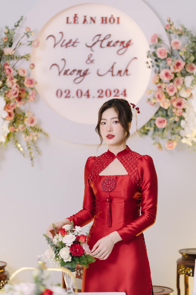 Hoa khôi bóng chuyền Việt Hương bất ngờ tung ảnh ăn hỏi khiến dân tình ngỡ ngàng, danh tính nửa kia gây chú ý-9