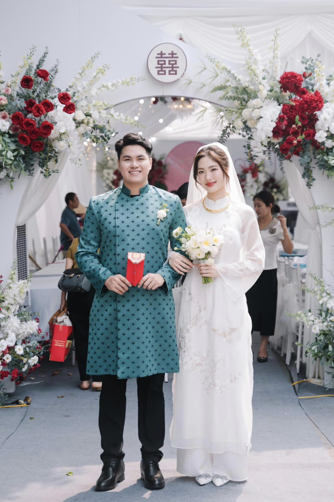 Hoa khôi bóng chuyền Việt Hương bất ngờ tung ảnh ăn hỏi khiến dân tình ngỡ ngàng, danh tính nửa kia gây chú ý-3