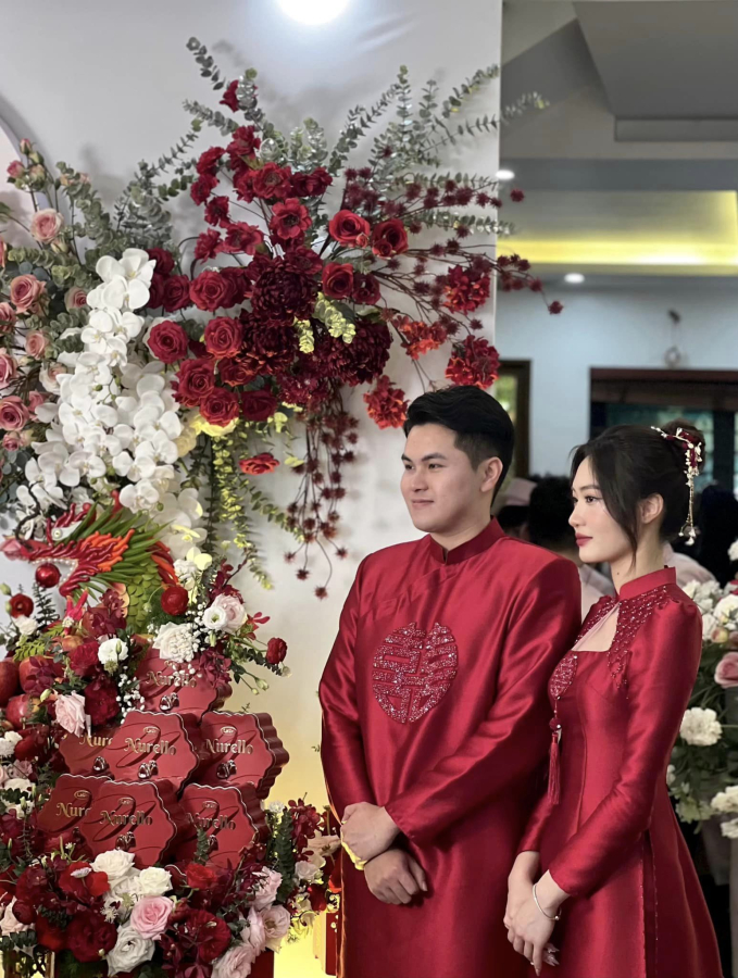 Hoa khôi bóng chuyền Việt Hương bất ngờ tung ảnh ăn hỏi khiến dân tình ngỡ ngàng, danh tính nửa kia gây chú ý-1