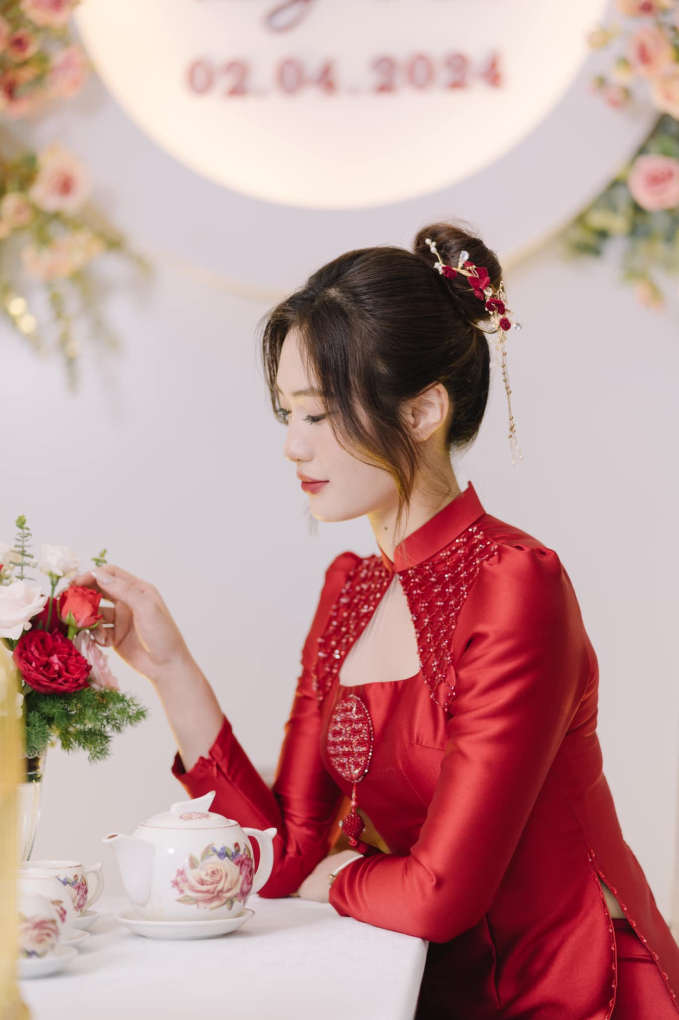 Hoa khôi bóng chuyền Việt Hương bất ngờ tung ảnh ăn hỏi khiến dân tình ngỡ ngàng, danh tính nửa kia gây chú ý-8