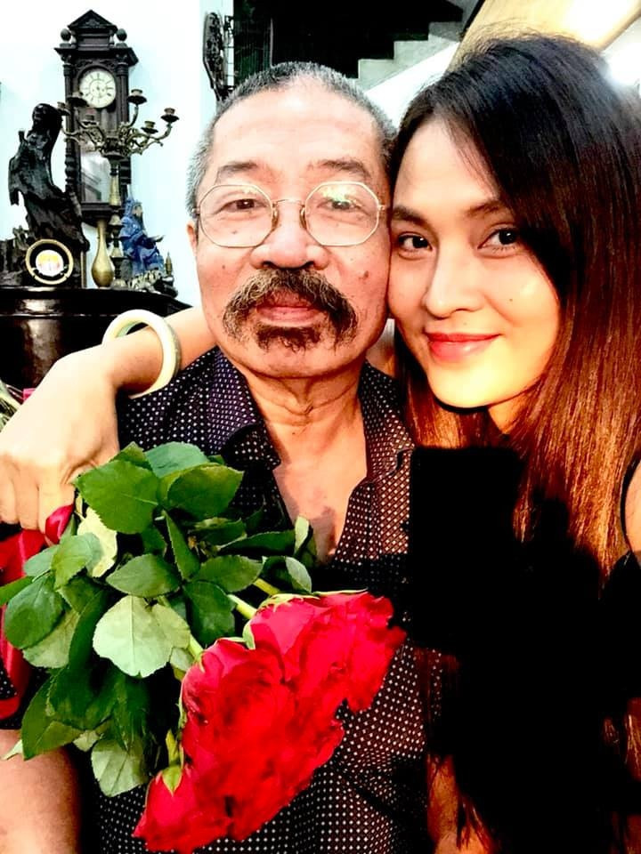 Nam NSND đào hoa bậc nhất Việt Nam: Trải qua 5 đời vợ, U80 hạnh phúc viên mãn bên mỹ nhân làng chèo kém 32 tuổi-4