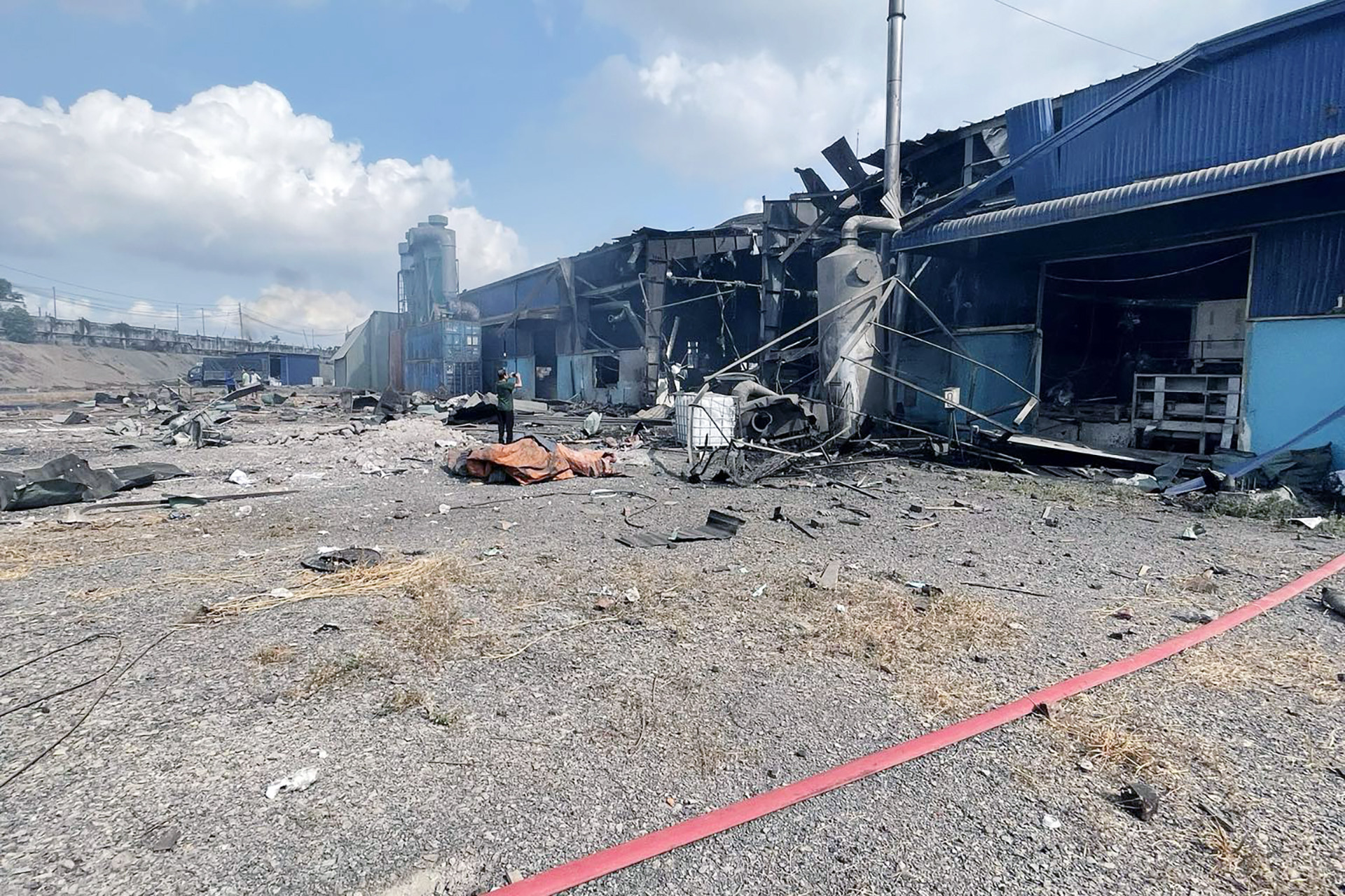 6 người tử vong do nổ lò hơi trong công ty gỗ ở Đồng Nai-1