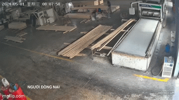 Rùng mình khoảnh khắc lò hơi bất ngờ phát nổ khiến 6 người tử vong ở Đồng Nai-1