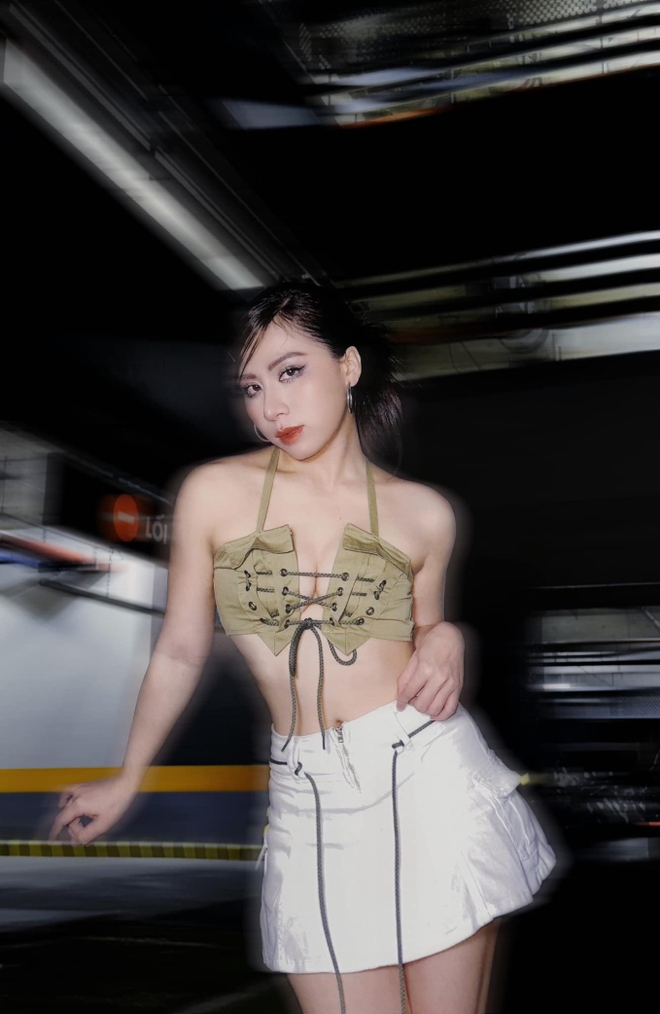 Body đời thực cực cháy của cô gái tự huỷ nhan sắc” để đóng Lật Mặt 7 của Lý Hải-6