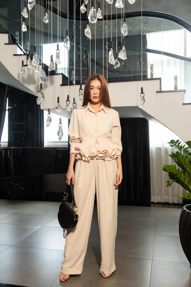 Đen Vâu đã lộ diện ở sự kiện, còn Hoàng Thùy Linh thế nào sau 1 tháng bị tóm dính về chung nhà?-1