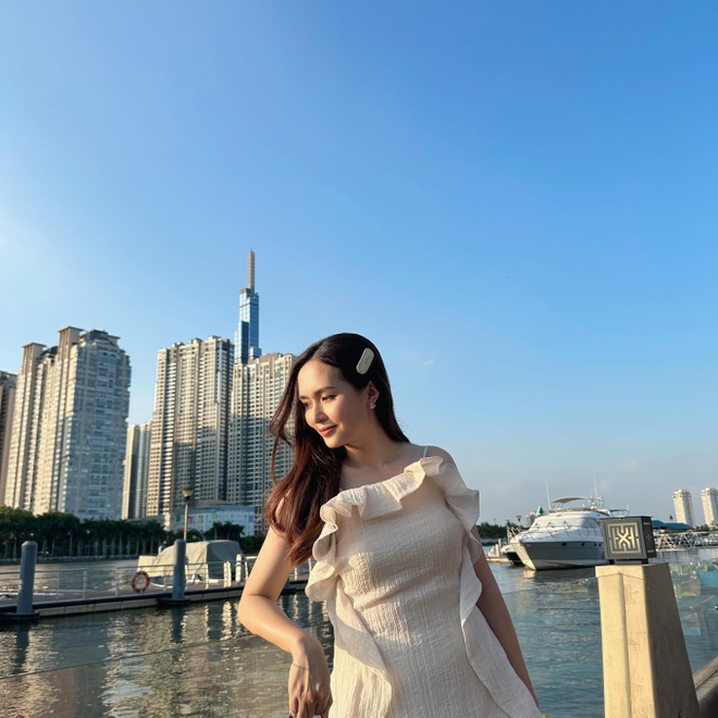 So kè nhan sắc, tài năng dàn WAGs Việt toàn là giám đốc, con nhà gia thế: Nhuệ Giang, Viên Minh và cô chủ tiệm vàng mới nổi-5