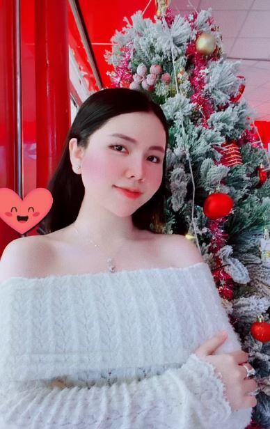 So kè nhan sắc, tài năng dàn WAGs Việt toàn là giám đốc, con nhà gia thế: Nhuệ Giang, Viên Minh và cô chủ tiệm vàng mới nổi-7