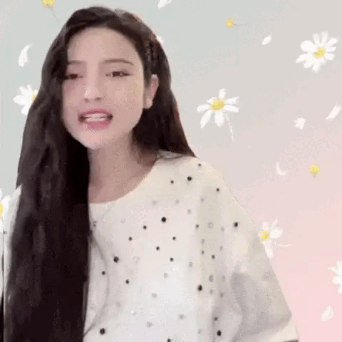 Chu Thanh Huyền combat với anti-fan kém duyên, khẳng định Quang Hải sẽ cho vợ ra đảo nếu làm một việc-1