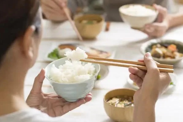 Ăn 2 thứ này đầu tiên trong bữa cơm tương đương đang hủy hoại tuyến tụy-1