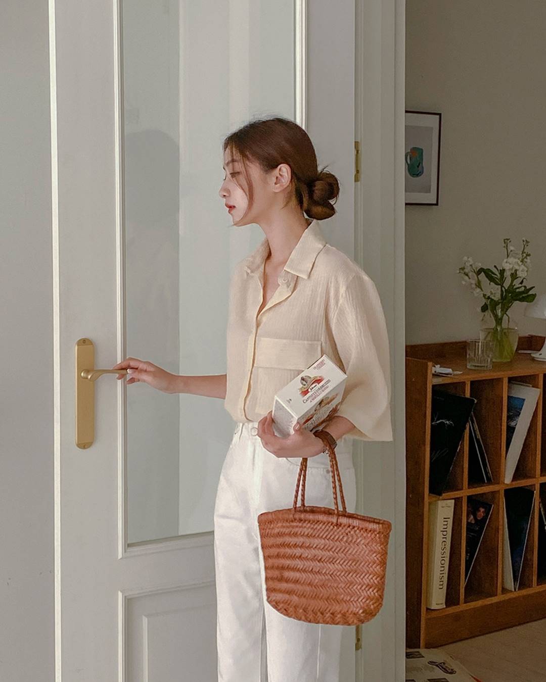 10 cách mặc quần trắng sành điệu trong mọi hoàn cảnh-1