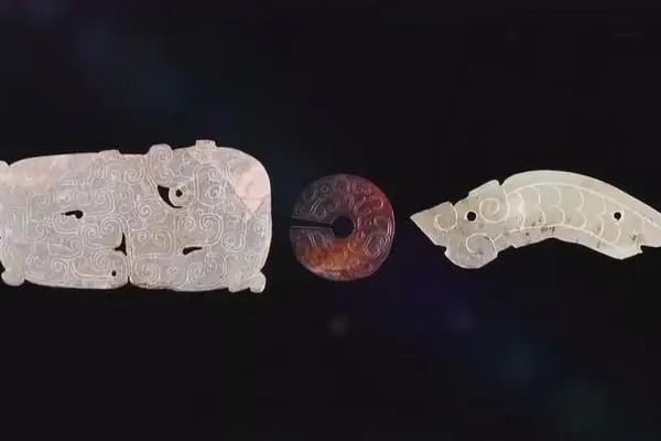 Lão nông nhặt được con tằm trị giá 34 tỷ đồng-4