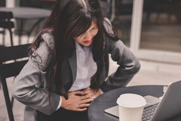 Không đến kỳ kinh nguyệt nhưng khí hư có màu hồng là máu báo thai hay dấu hiệu ung thư?-5