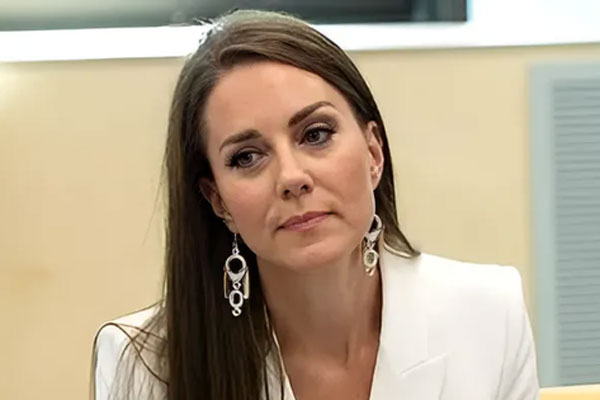 Vợ chồng Công nương Kate và Thân vương William đang trải qua địa ngục-3