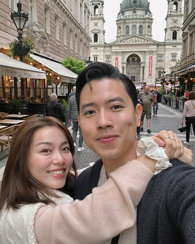 Chị đẹp vừa được cơ trưởng nổi tiếng nhất Việt Nam cầu hôn sau 4 năm, vui quá tuyên bố nghỉ bán hàng-4