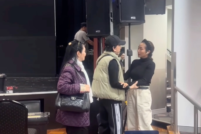 Ngọc Huyền gặp Ốc Thanh Vân ở Úc, tiết lộ chuyện bị đồn đi diễn nhà hàng-4