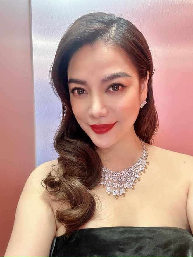 Trước khi lên tiếng về thông tin vỡ nợ, Trương Ngọc Ánh có khối tài sản khủng cỡ nào?-13