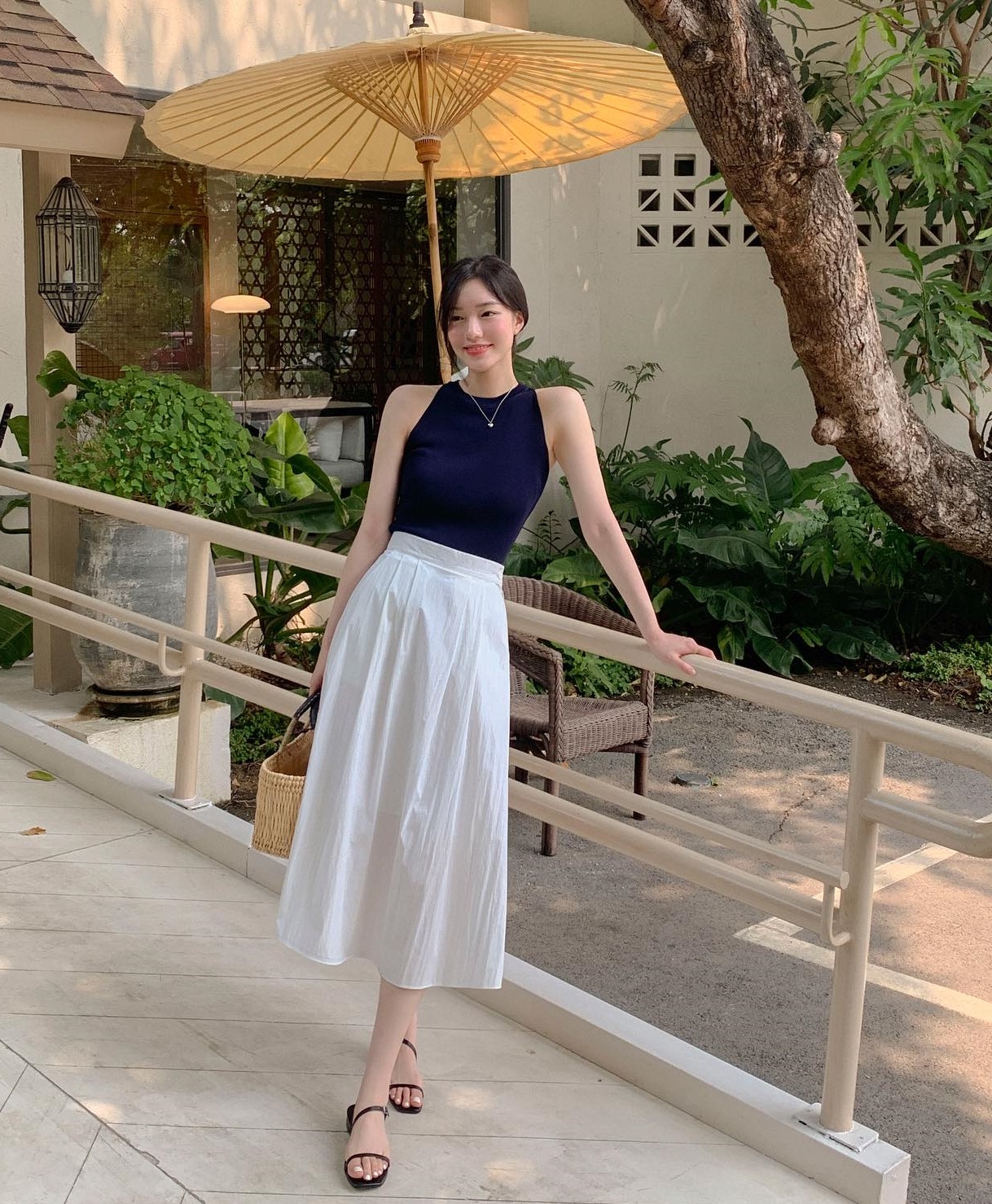 4 kiểu chân váy trẻ trung nhất, phụ nữ trên 40 tuổi nên sắm-1