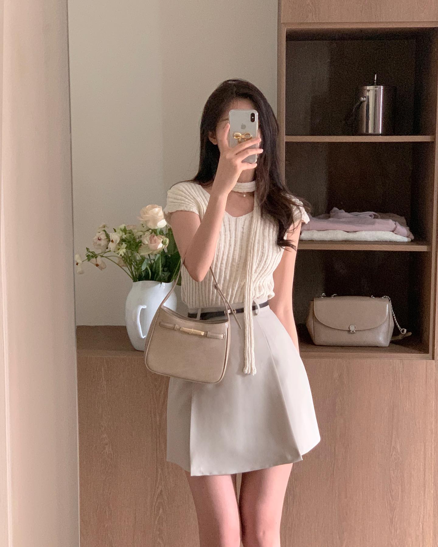 4 kiểu chân váy trẻ trung nhất, phụ nữ trên 40 tuổi nên sắm-10