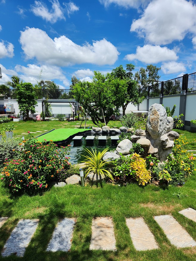 Đại gia BĐS của showbiz Việt sở hữu biệt thự triệu đô, vui vui tậu liền 2 miếng đất 2.000m2 cho con cắm trại chơi-5