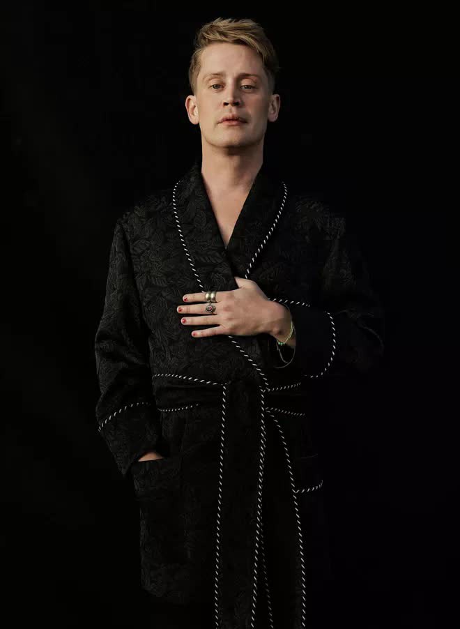 Sao nhí Ở Nhà Một Mình: Thành triệu phú năm 12 tuổi, trượt dài trong ma túy trước khi làm lại cuộc đời nhờ minh tinh HMông-15