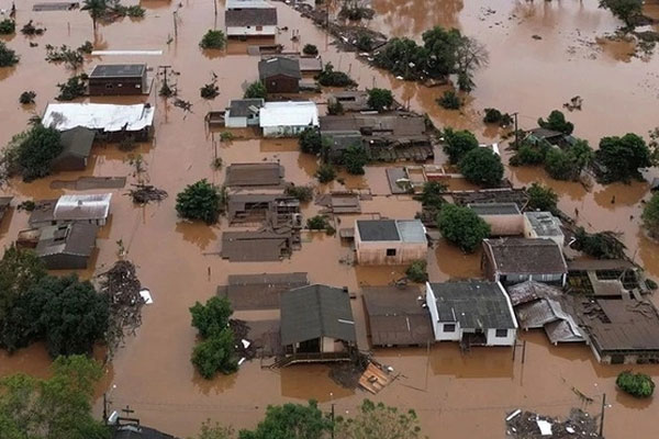 Ngập lụt nghiêm trọng khiến ít nhất 75 người thiệt mạng ở Nam Brazil-1
