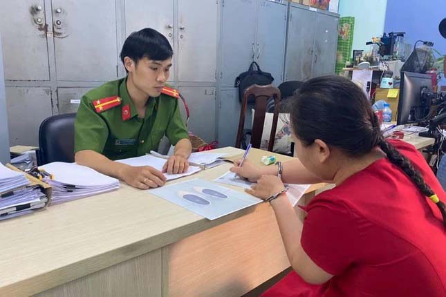 Công an TPHCM tìm nạn nhân bị cướp sau khi uống nước pha thuốc an thần-1