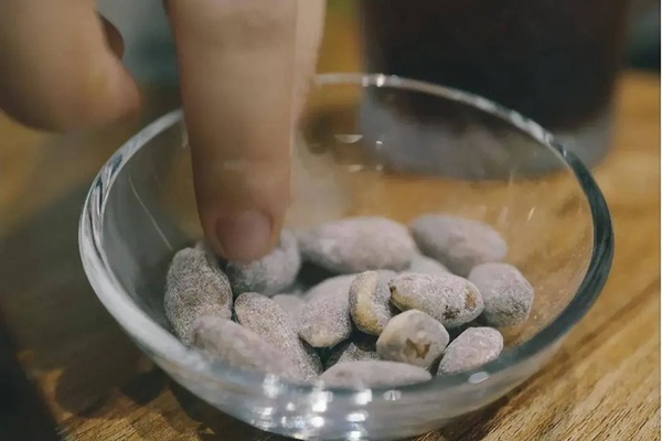 Cựu lãnh đạo Google vẫn khỏe mạnh sau 10 năm phát hiện ung thư giai đoạn 4: Bí quyết nằm ở 3 điều-3