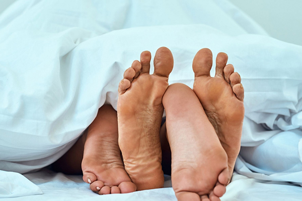 Lấy vàng cưới đi bán mới phát hiện vàng giả, chồng chỉ thẳng mặt đuổi vợ ra khỏi nhà, tôi oan thấu trời mà không kêu nổi-2