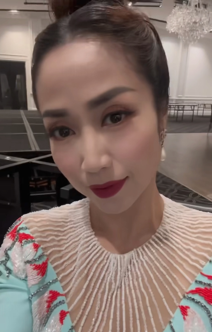 Ốc Thanh Vân ở Úc: 3 con đem gửi bạn bè, tự lái xe chạy show đến tối mịt-2