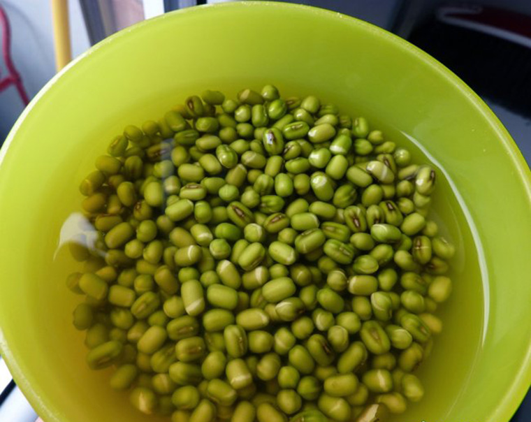 Nấu món chè này ăn thường xuyên trong mùa hè sẽ có tác dụng thanh nhiệt, thải độc và tốt hơn nhiều so với trà sữa-2