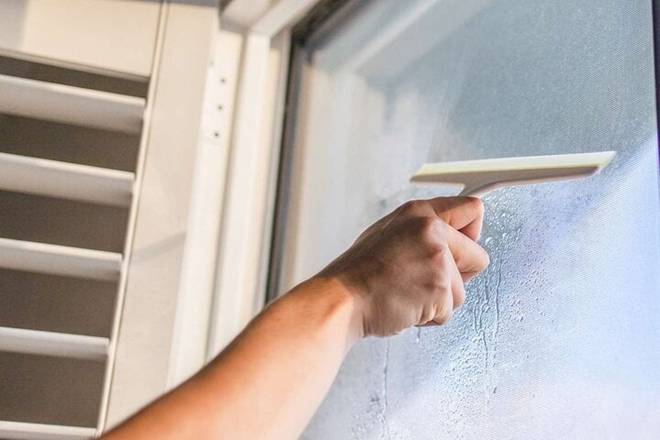 Một số thủ thuật vệ sinh kính sạch bong, trong suốt-2