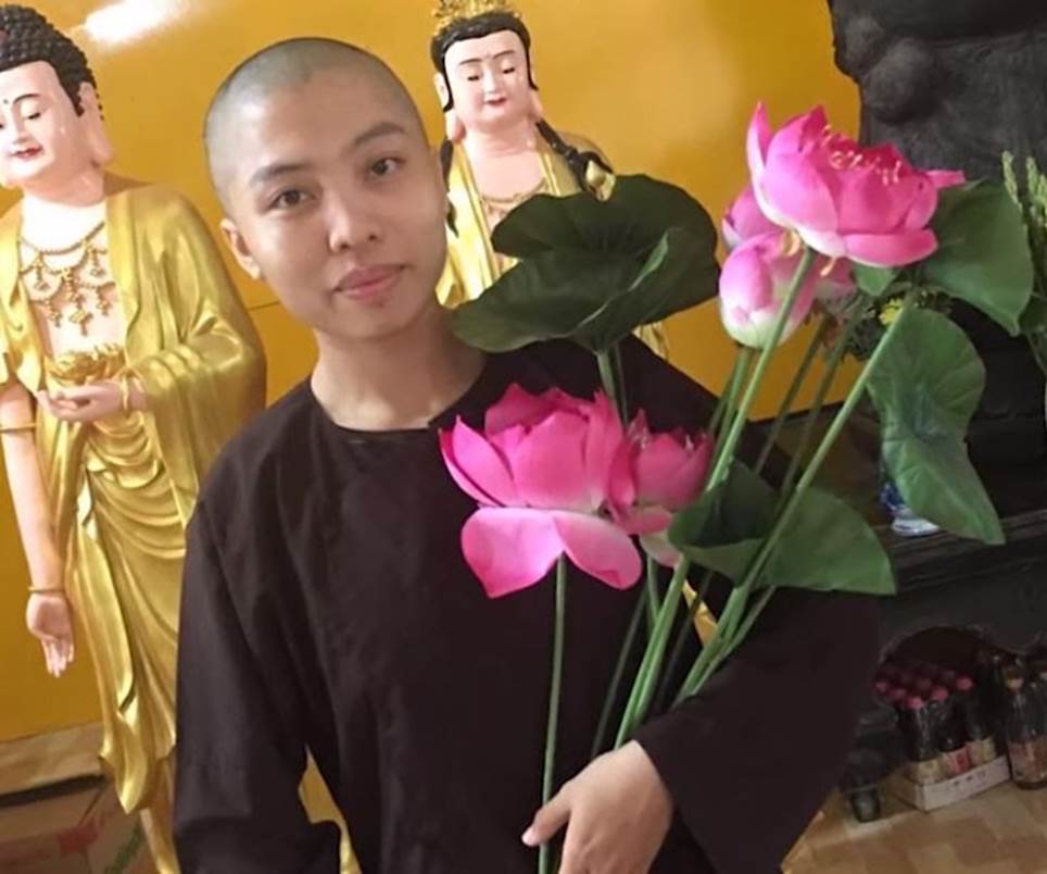 3 chi tiết bất minh về lai lịch cô gái biến mất khỏi Tịnh thất Bồng Lai, tham gia vụ loạn luân chấn động-2