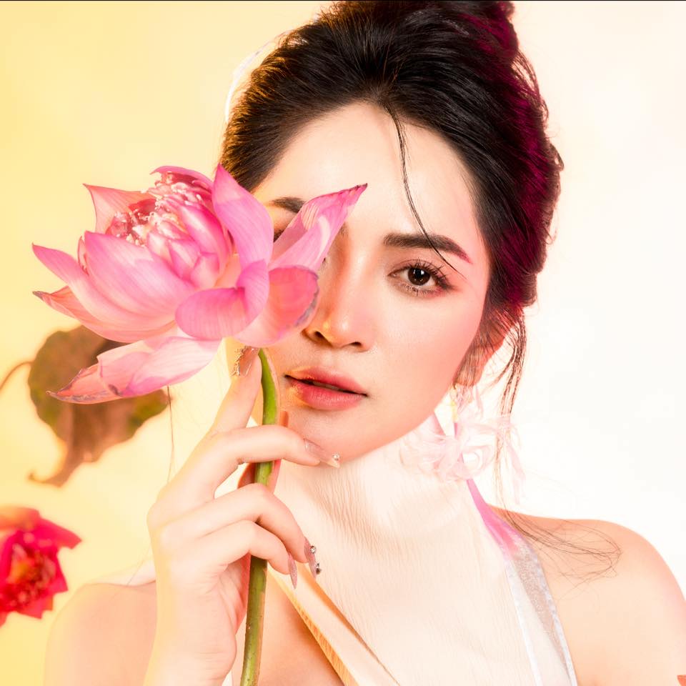 Cuộc đời thăng trầm của nữ ca sĩ Việt bị đồn được nhạc sĩ Nguyễn Văn Chung tặng nhà, 34 tuổi vẫn độc thân-1