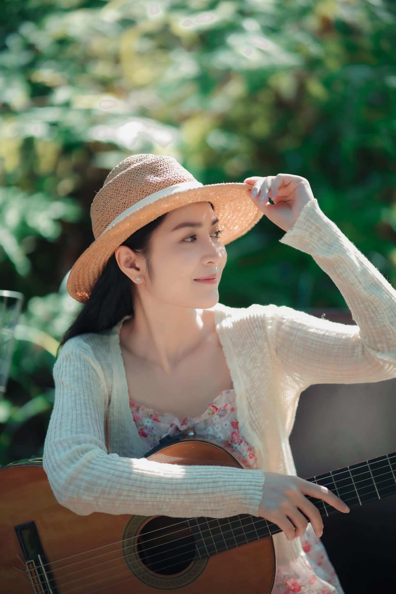 Cuộc đời thăng trầm của nữ ca sĩ Việt bị đồn được nhạc sĩ Nguyễn Văn Chung tặng nhà, 34 tuổi vẫn độc thân-3