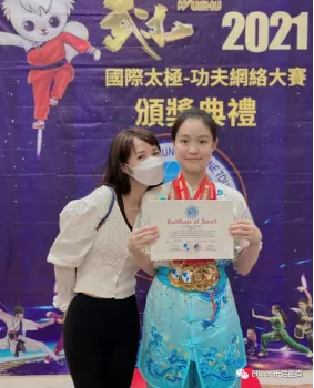 Sau ly hôn, ái nữ của tỷ phú bị bố cho ra rìa dù cực xuất sắc: thế hệ phú nhị đại không được hậu thuẫn sẽ ra sao?-5