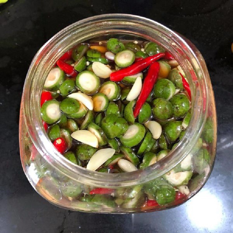 Giật mình giá sấu non đầu mùa, chị em rút ví” mua cả cân về chế biến-3