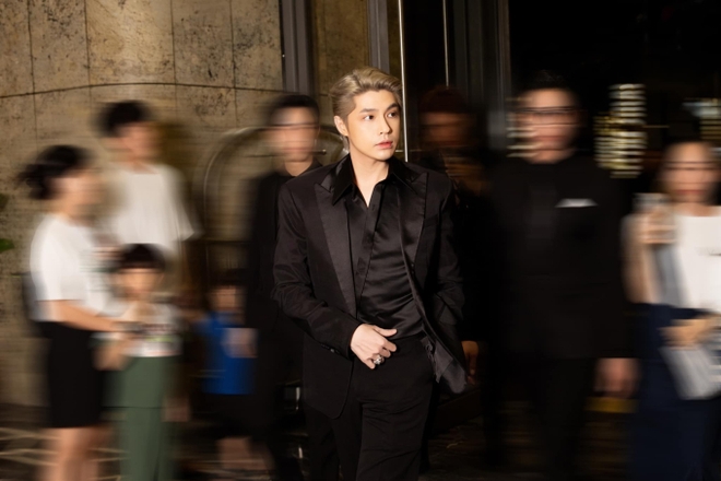 Noo Phước Thịnh xả ảnh khoe diện mạo mới toanh, visual không góc chết” chấp cả camera thường-4